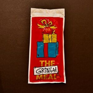 McDonald’s 2025 “The Grinch Meal” Limited Edition Party Favor Sock Pack UNOPENED
